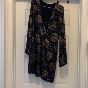 Navy & Gold dress with open sleeves